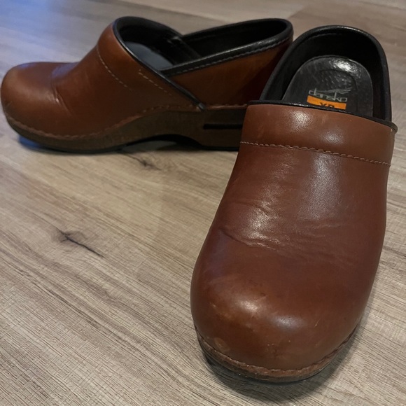 Dansko XP Clogs - Picture 4 of 5